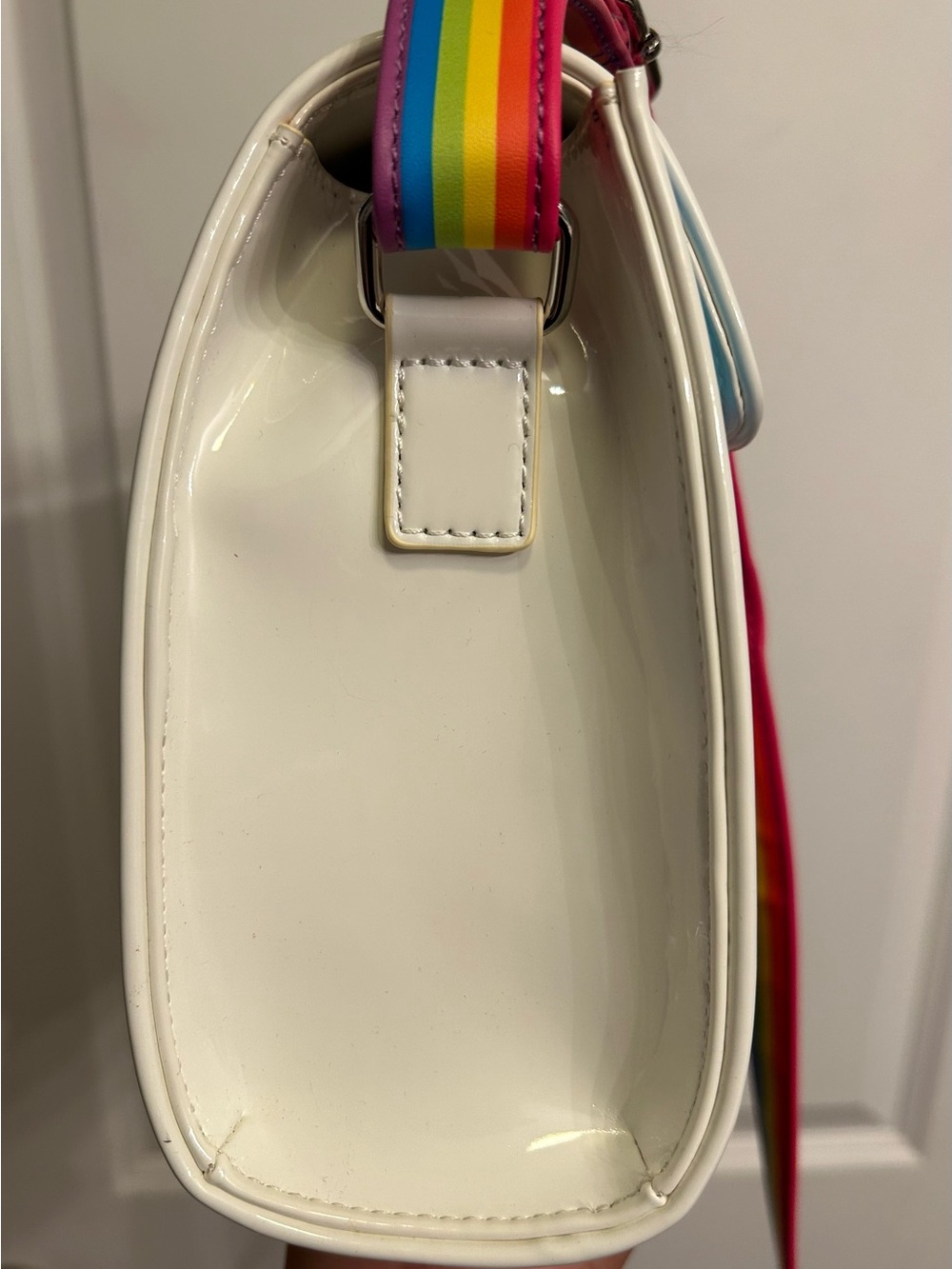 Lisa Frank x Loungefly Angel Kitty Cross Body Bag - Picture 8 of 8